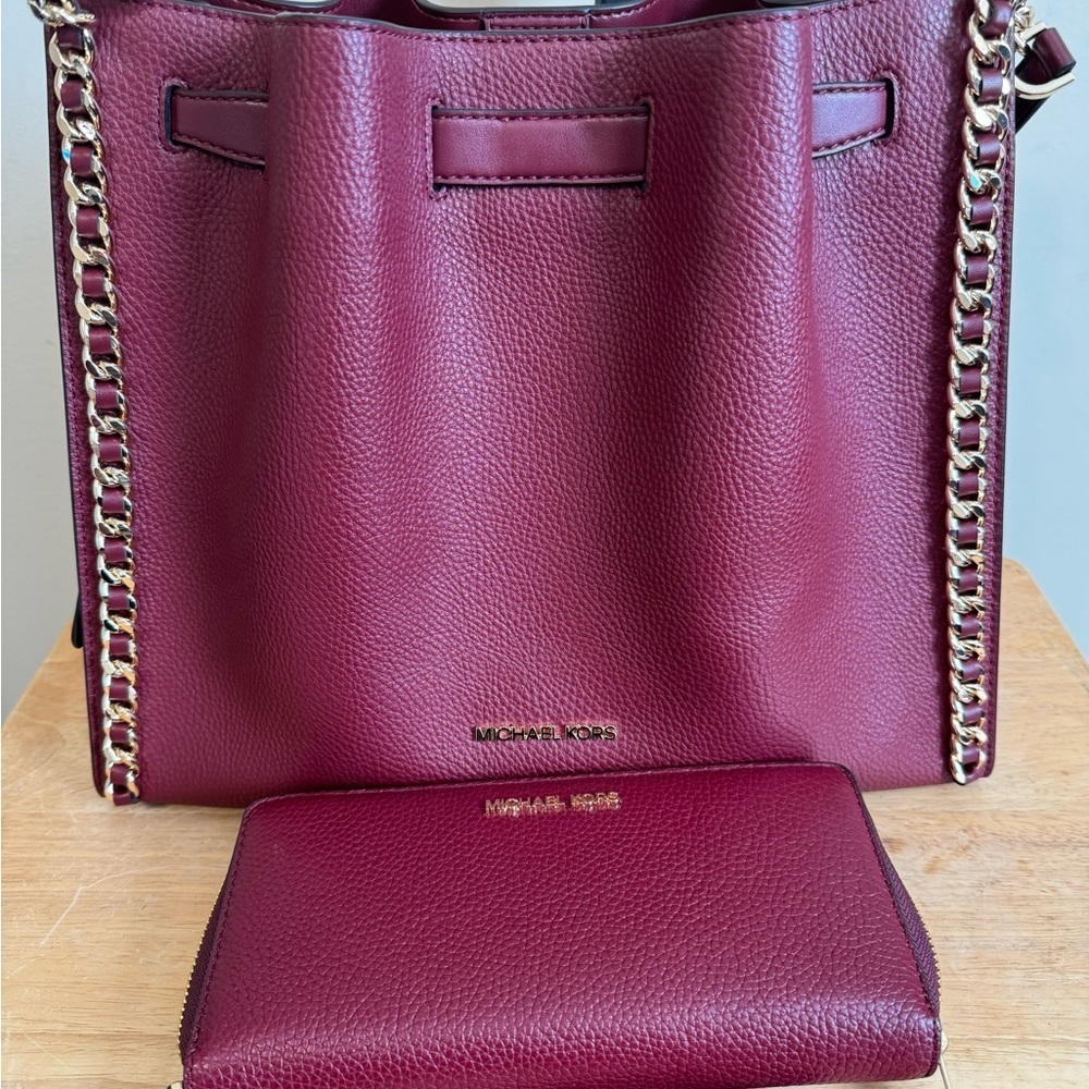 Michael Kors Mina Satchel W/Wallet